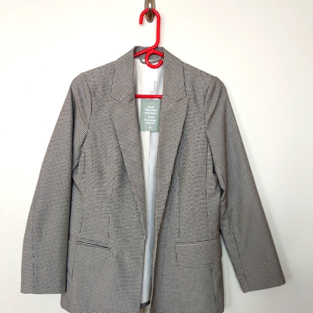 Woman's blazer.